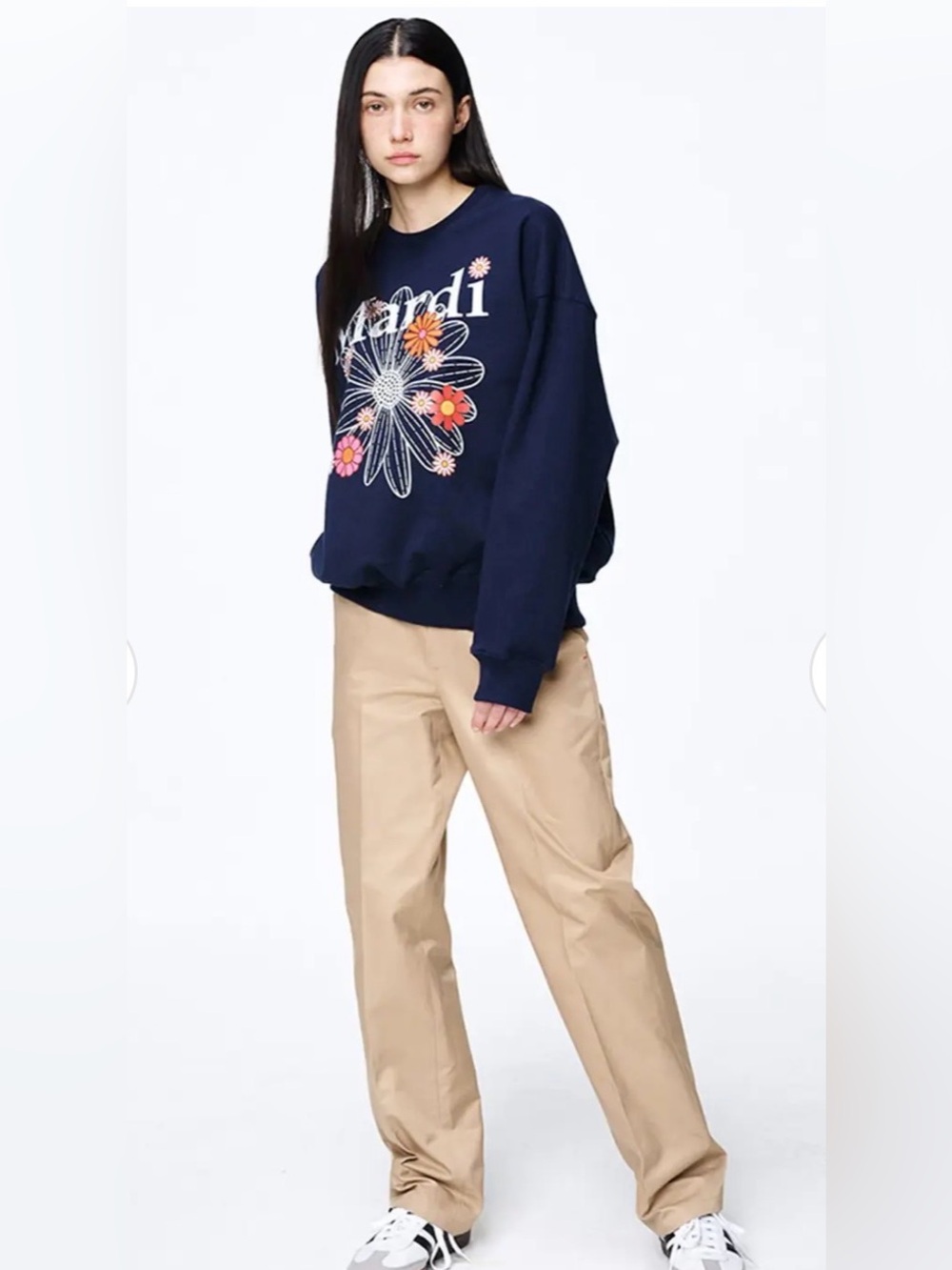 MARDI MERCREDI SWEATSHIRT
FLOWERMARDI BLOSSOM/ woman’s 24 1/2”